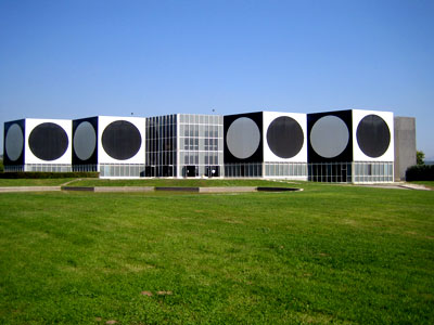 Fondation Vasarely, Aix-en-Provence Fondation Vasarely, Aix-en-Provence
