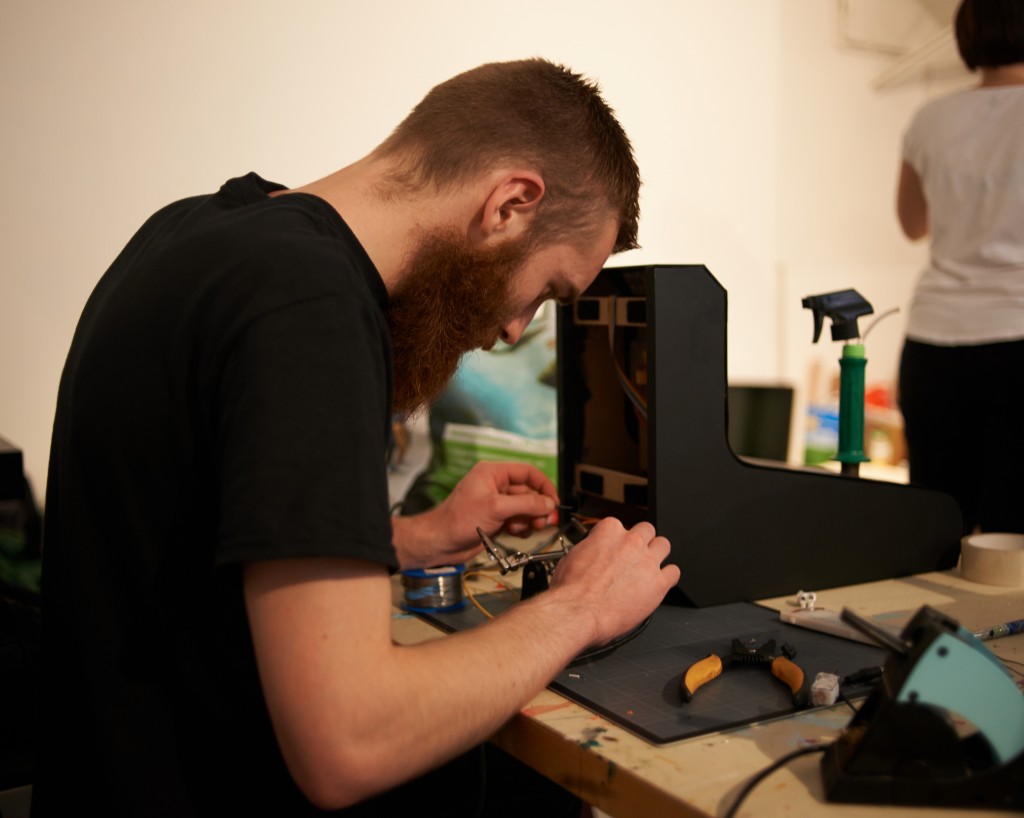 Radioactive Rail - Retrocompatible Museum - photos Manuel Braun Radioactive Rail - Retrocompatible Museum - photos Manuel Braun